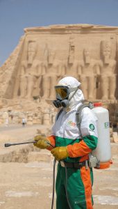 رش حشرات في قنا